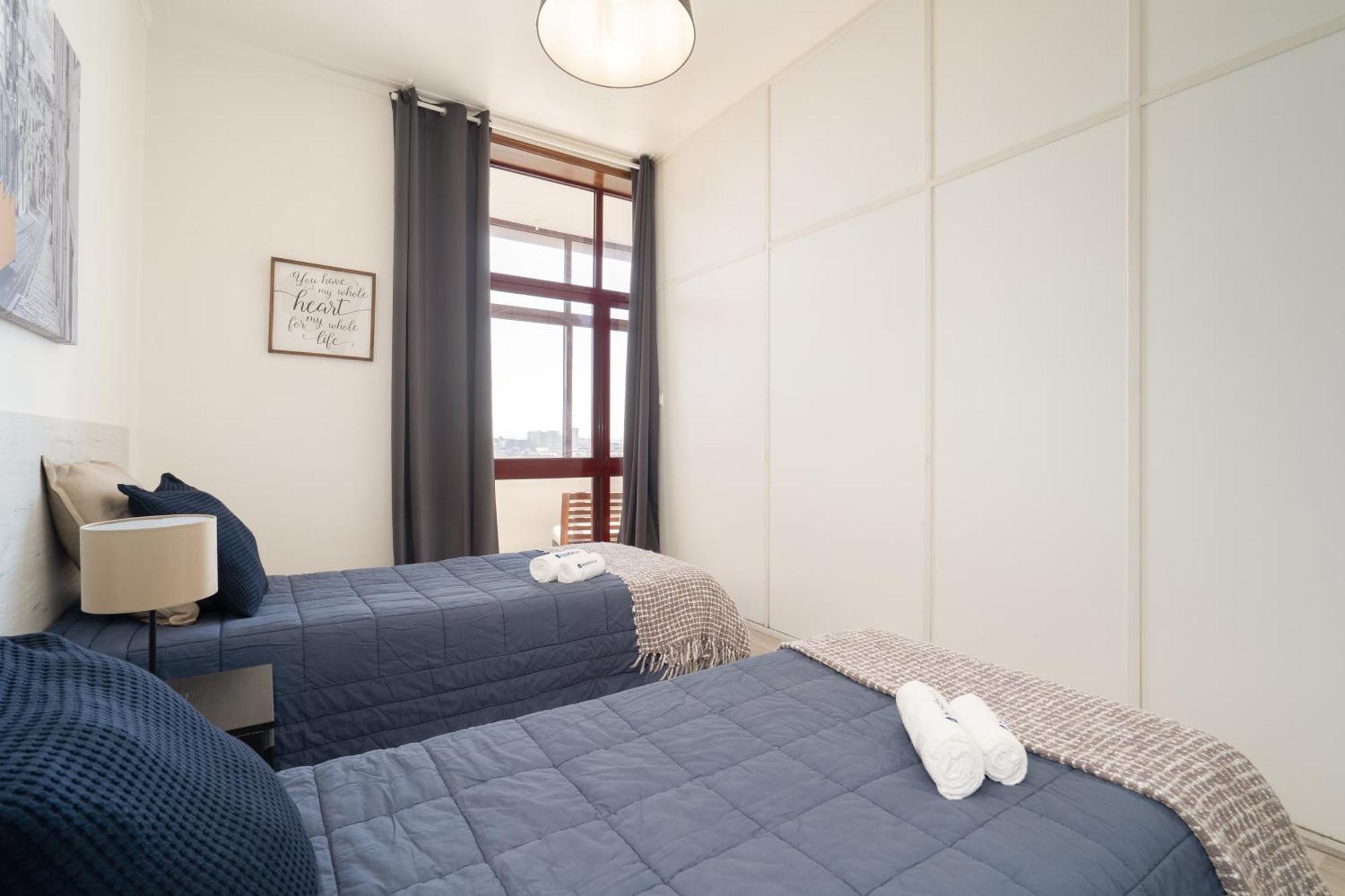 Host Wise - Cozy Sunny Flats - Ace Location Apartment Porto Room photo